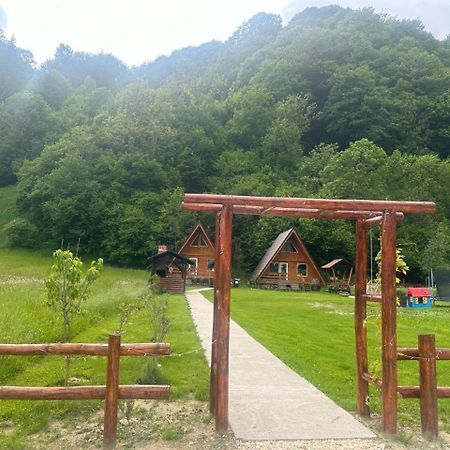 Cabanutze Satic Rucăr Exterior foto