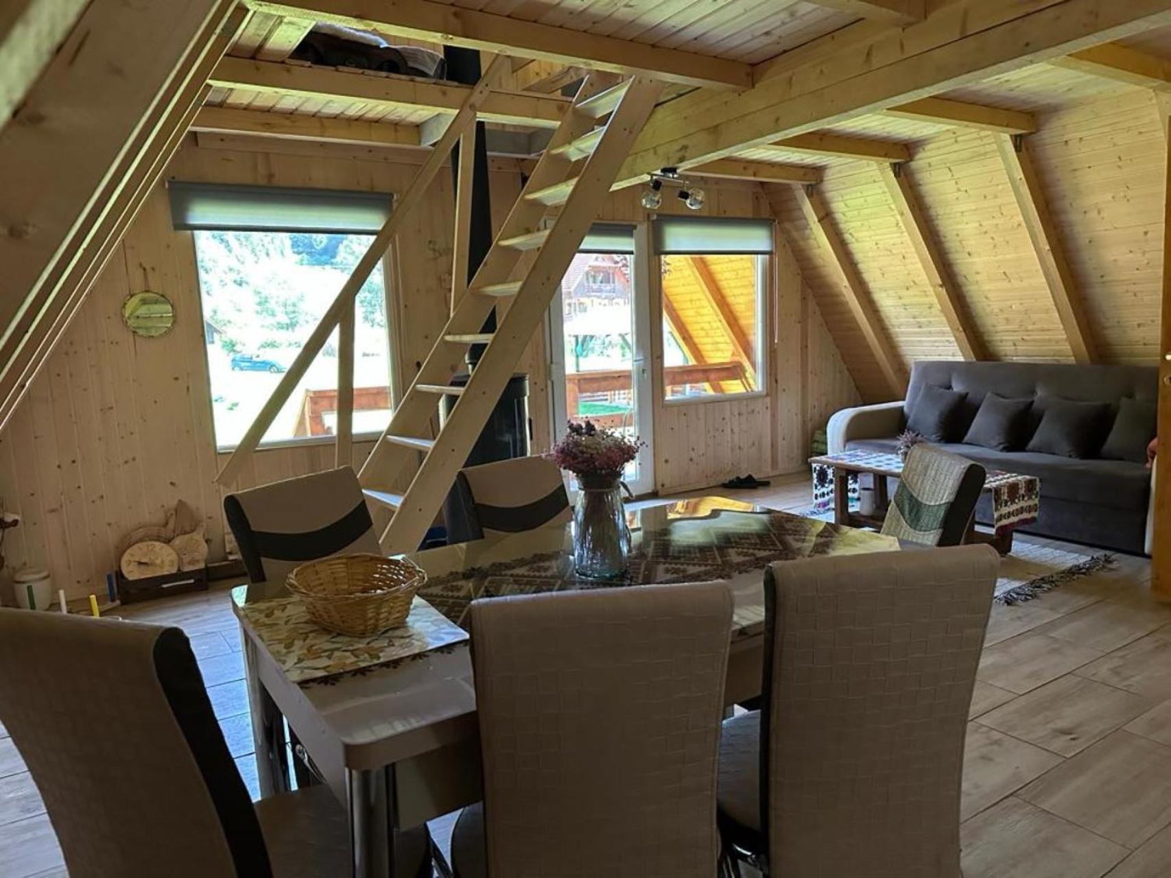 Cabanutze Satic Rucăr Exterior foto