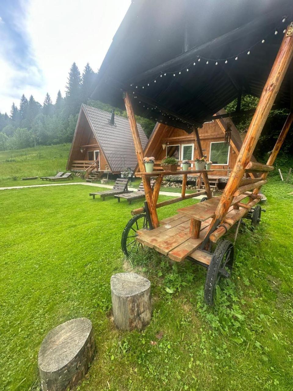 Cabanutze Satic Rucăr Exterior foto